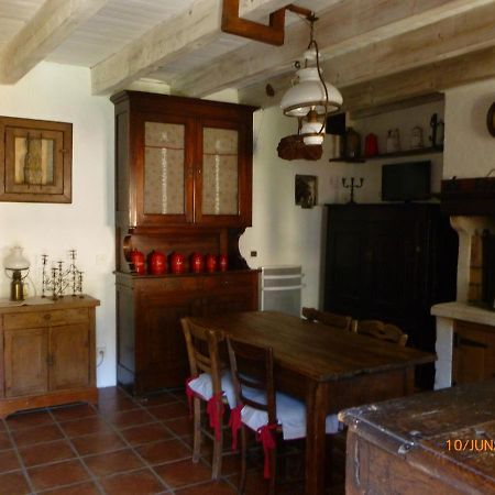Maison De Village Saint-Paul-des-Fonts Extérieur photo