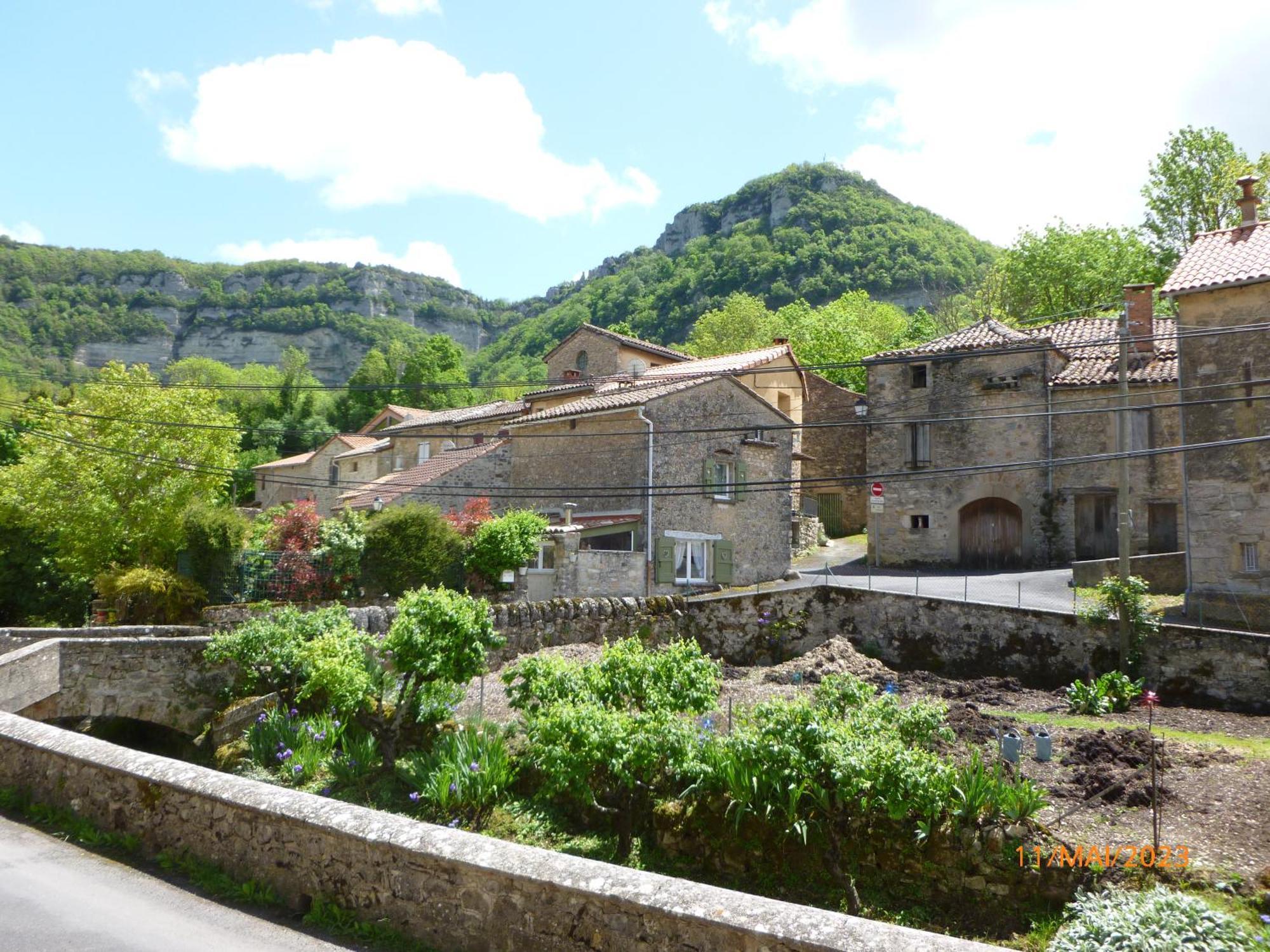 Maison De Village Saint-Paul-des-Fonts Extérieur photo